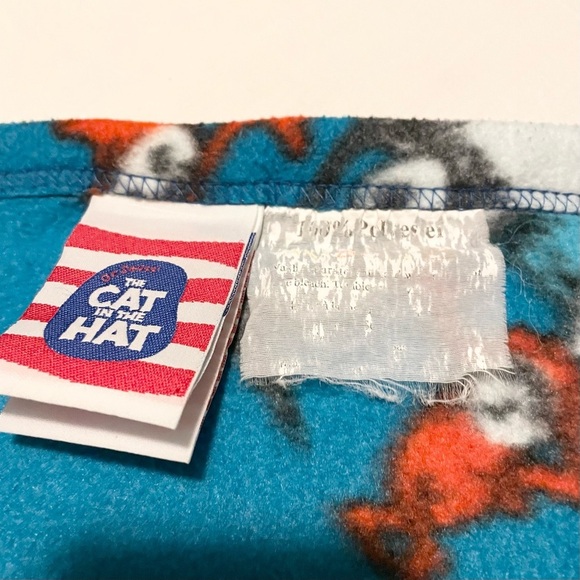 2003 Cat in the Hat Dr. Seuss Blanket 82” x 58” - Picture 15 of 16